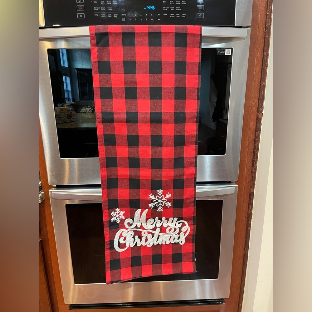 Buffalo Check Merry Christmas Table Runner